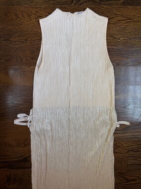 Zara Cover Up Size Medium